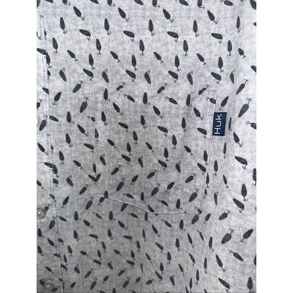Huk Fishing Short Sleeve Casual Button Up Bobbers Gray M - Picture 2 of 4